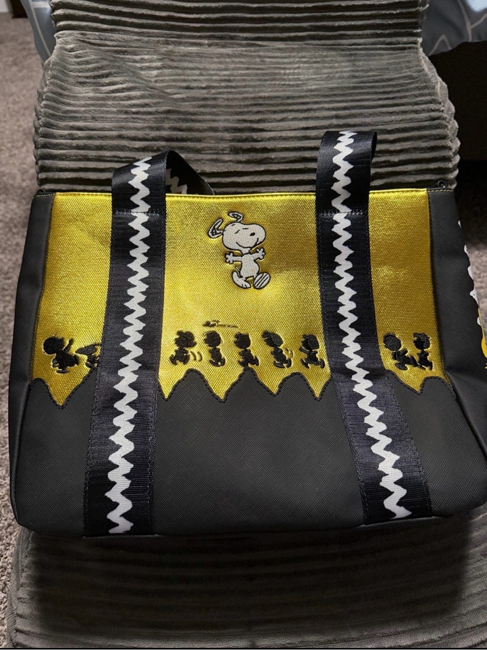 Loungefly Yellow and Black Snoopy Peanuts Tote